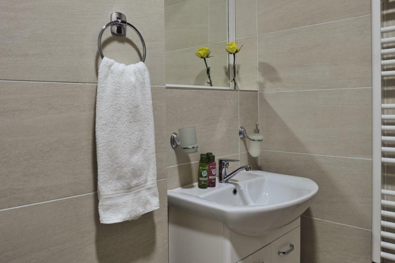 Boca Boutique Hotel Timişoara Exteriör bild